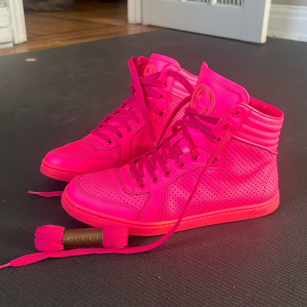 💖Neon pink GUCCI CODA 🩷